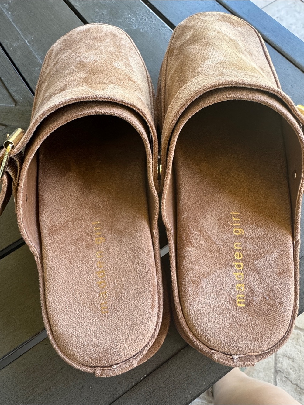 Madden Girl Women’s Tan Graham Mule Slides with Gold Buckle - Picture 2 of 7
